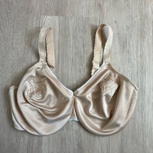 Wacoal Slimline Seamless Underwire Minimizer Bra 85154 in Sand